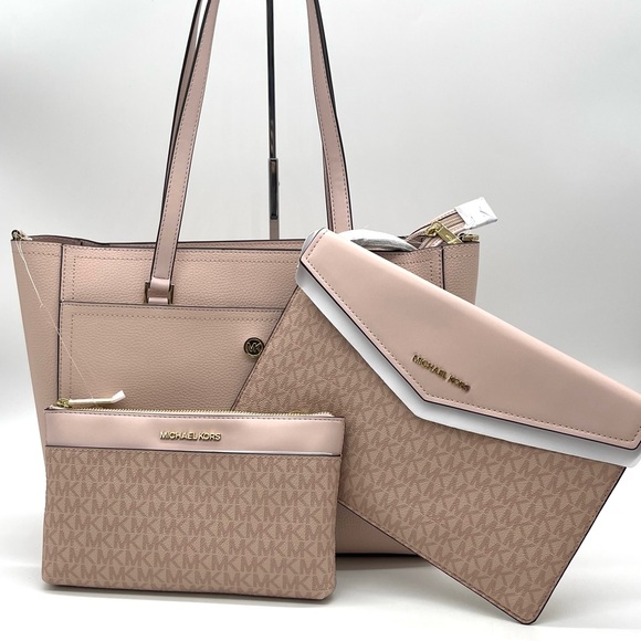 Michael Kors Large Maisie 4 in 1 Tote Bag - Picture 1 of 15